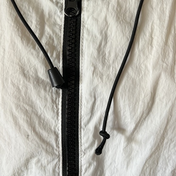 Ambiance Water Resistant Jacket in Dusty Rose, White and Black - Picture 3 of 10